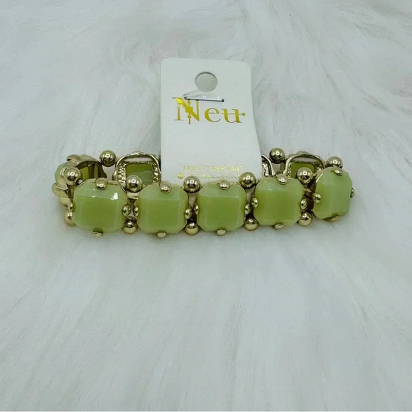 Green & Gold Fashion Jewelry Beaded Bracelet - Picture 5 of 7